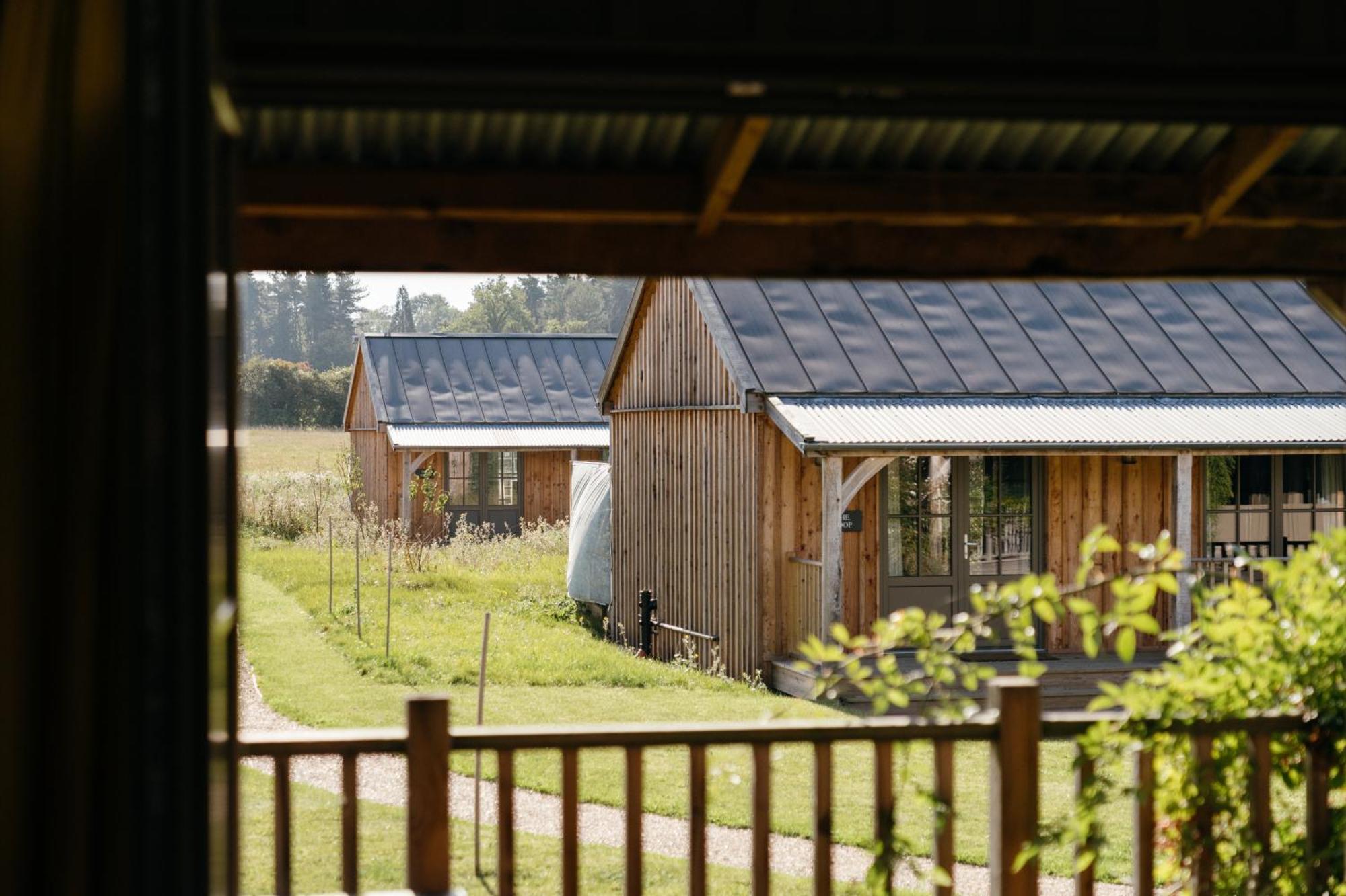 Retreat East Villa Ipswich Buitenkant foto